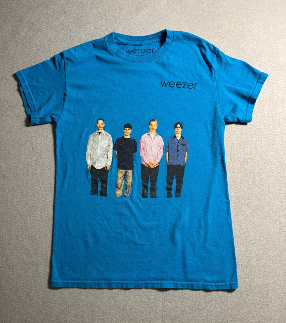 Weezer Blue Album Ripple Junction T-shirt Size Small